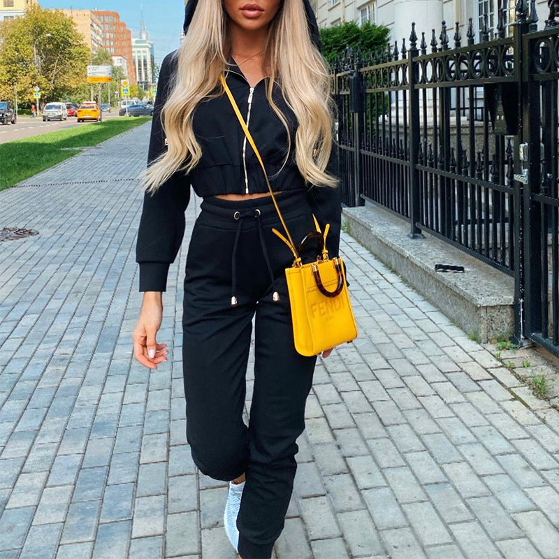 Traje deportivo con capucha y manga larga para mujer