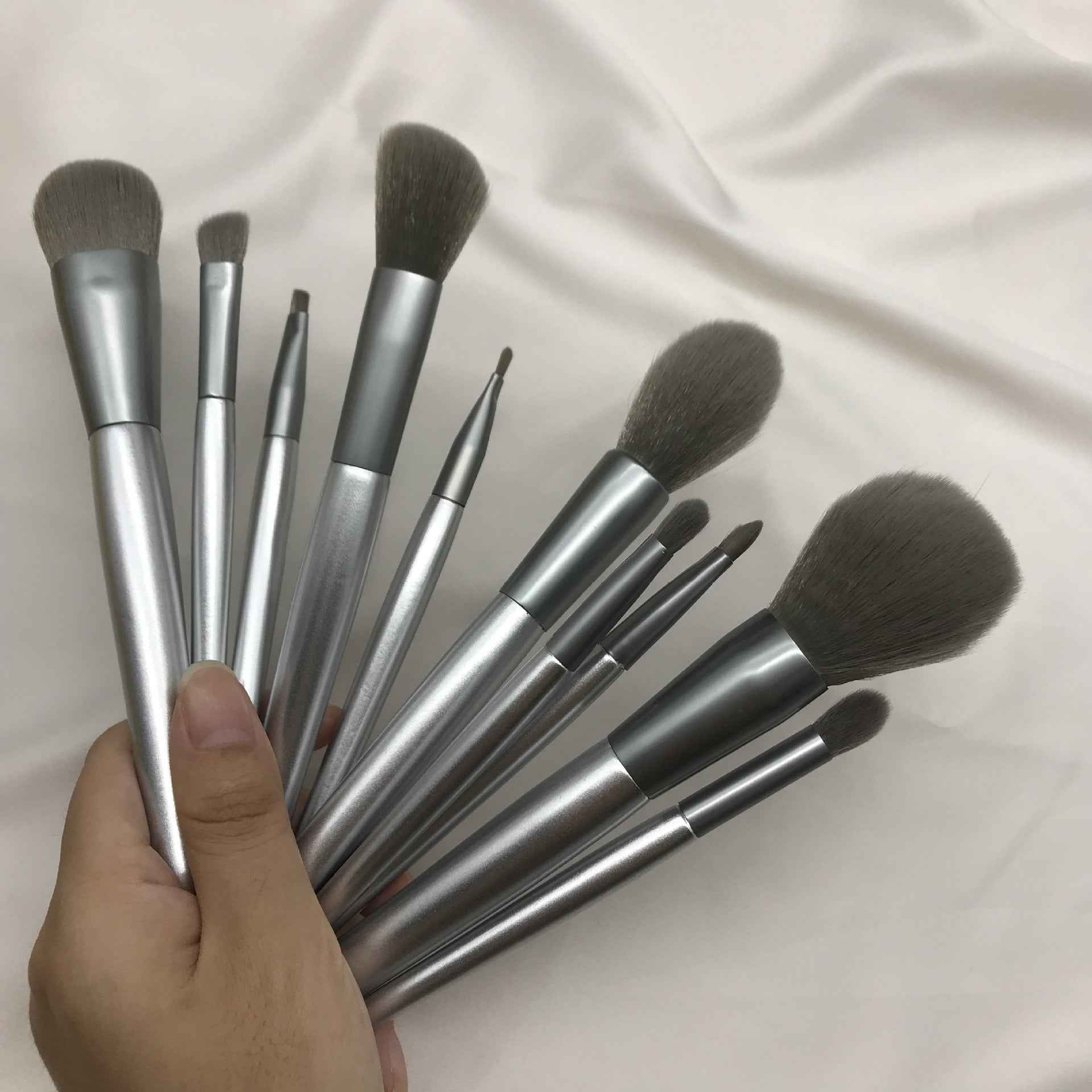 Moonlight silver makeup brush set