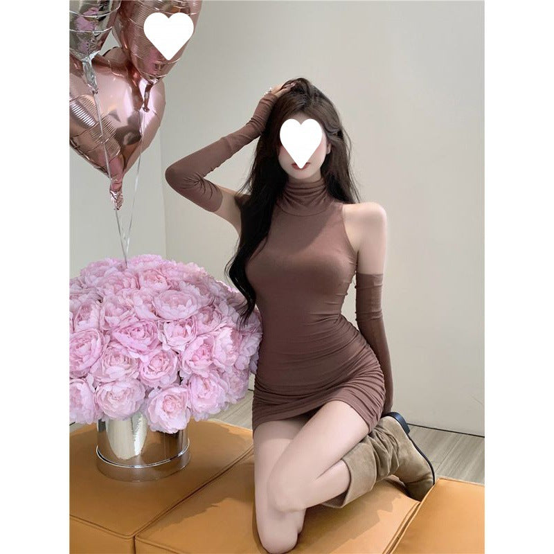 Vestido sexy con cuello alto y mangas largas