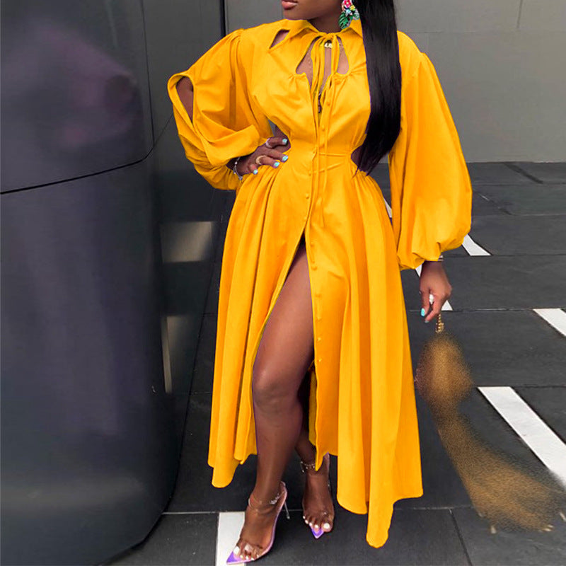 Vestido largo con cuello vuelto y cordones de diseño